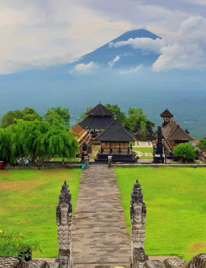 Dharma Homestay 파당바이 외부 사진