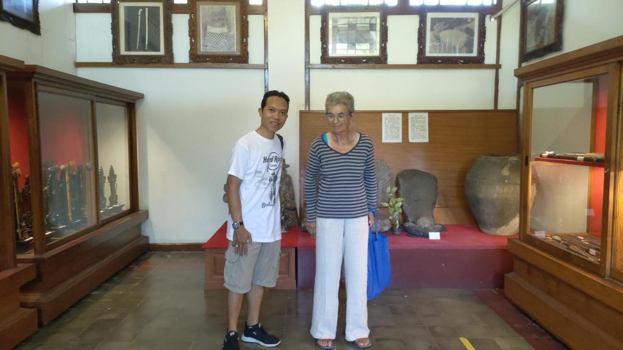 Dharma Homestay 파당바이 외부 사진